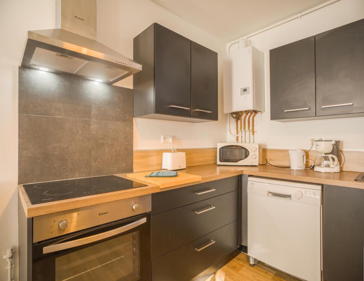 Le Duplex Pasteur - 5 Min Hypercentre - Ideal Groupe - Parking Gratuit Troyes Bagian luar foto